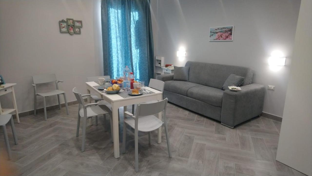 Soggiorno Napoletano Napoli Exterior foto